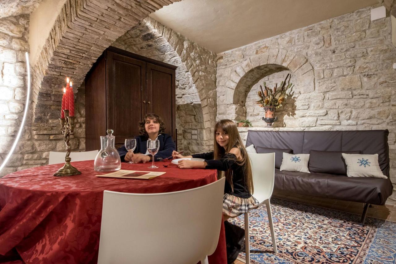 Perfetta Letizia Casa Vacanza アッシジ エクステリア 写真