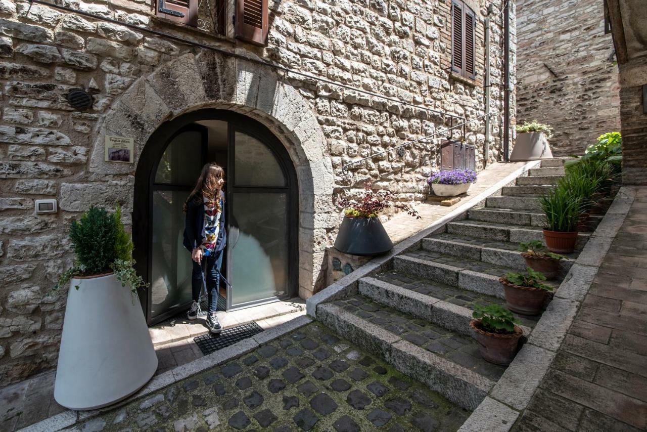 Perfetta Letizia Casa Vacanza アッシジ エクステリア 写真