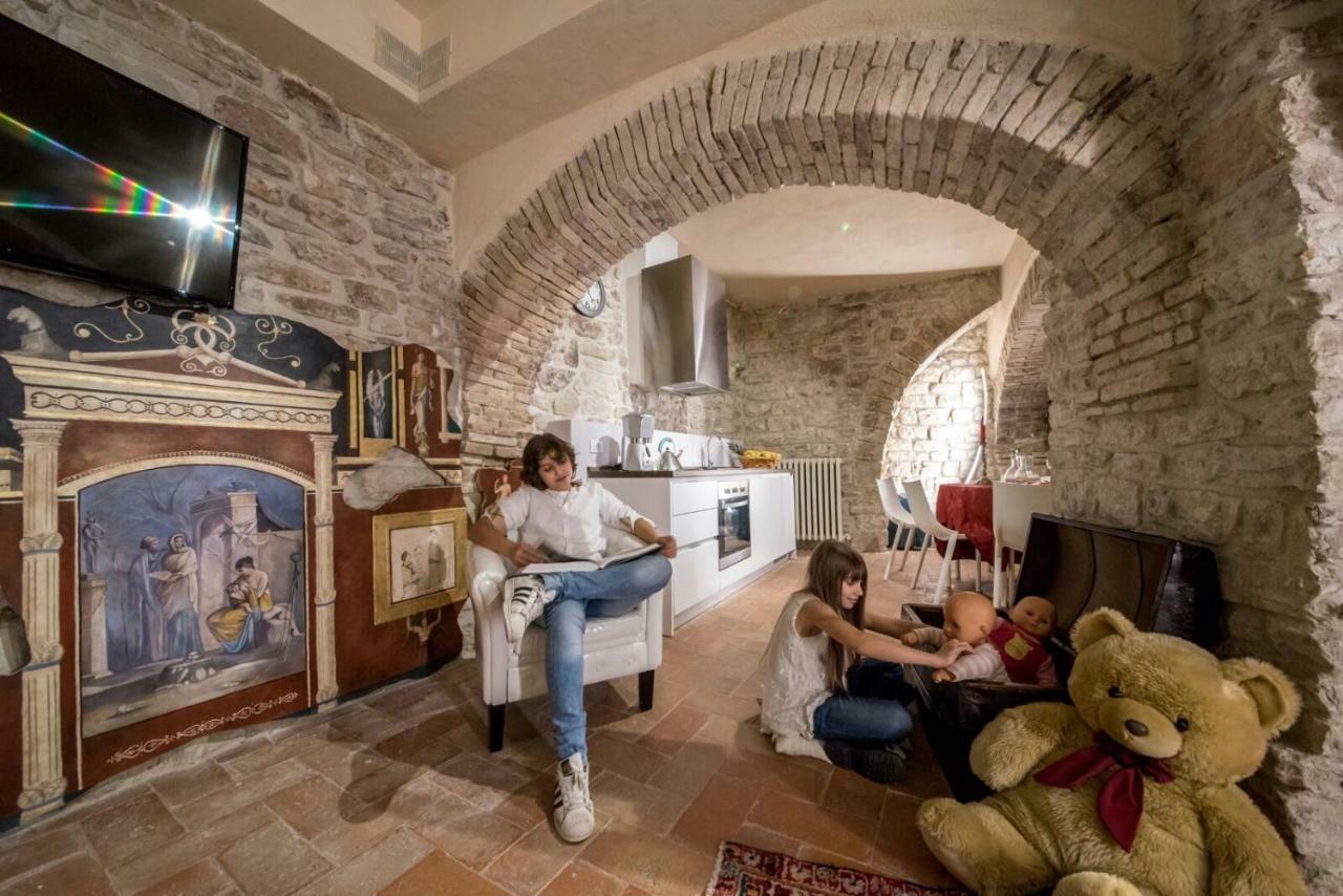 Perfetta Letizia Casa Vacanza アッシジ エクステリア 写真